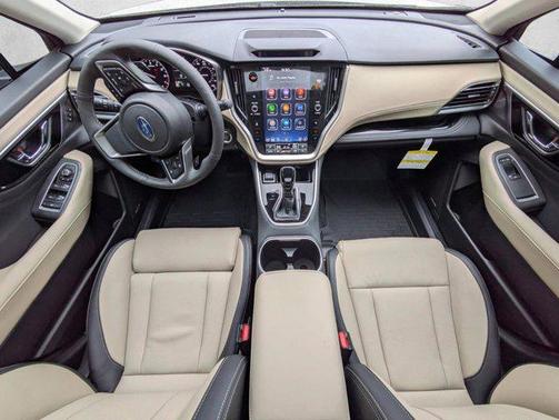 Crystal White Pearl 2025 Subaru Outback Limited