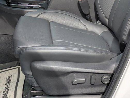Crystal White Pearl 2026 Subaru Ascent Onyx Edition Touring 7-Passenger