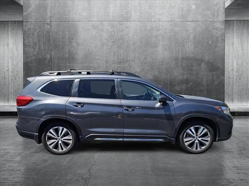 2022 Subaru Ascent Limited 8-Passenger