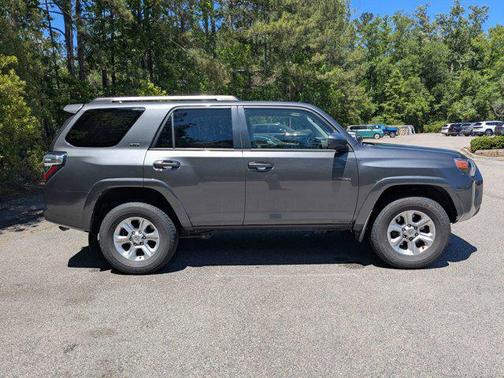 Magnetic Gray Metallic 2021 Toyota 4Runner SR5