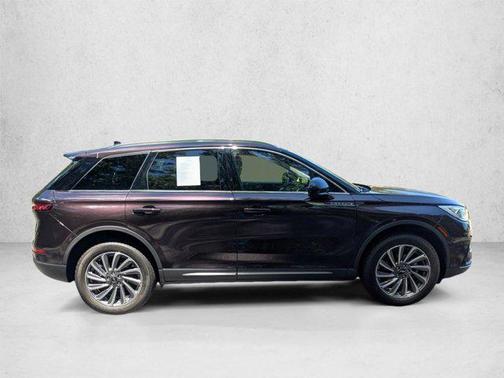 Infinite Black Metallic Clearcoat 2023 Lincoln Corsair Reserve