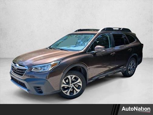 Crystal White Pearl 2017 Subaru Outback 2.5i Touring