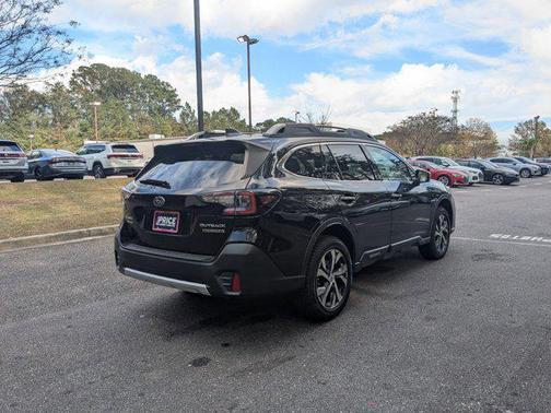 2022 Subaru Outback Touring XT