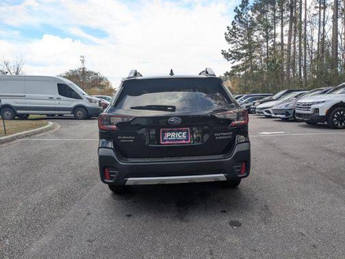 2022 Subaru Outback Touring XT
