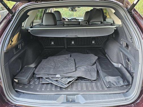 2023 Subaru Outback Touring