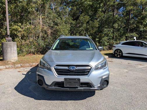 2019 Subaru Outback 2.5i