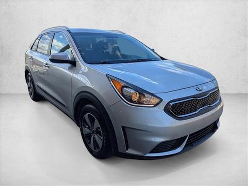 2017 Kia Niro LX