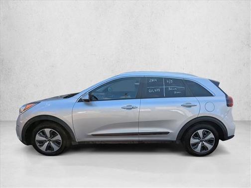 2017 Kia Niro LX