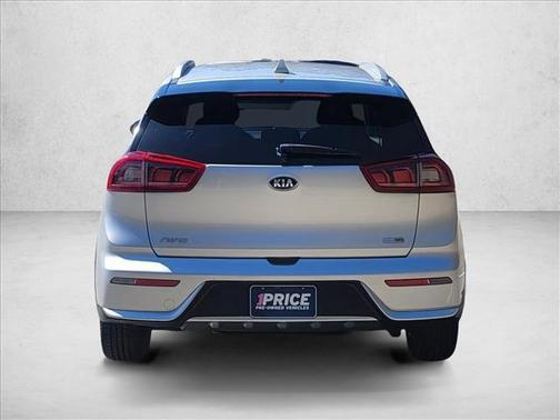 2017 Kia Niro LX