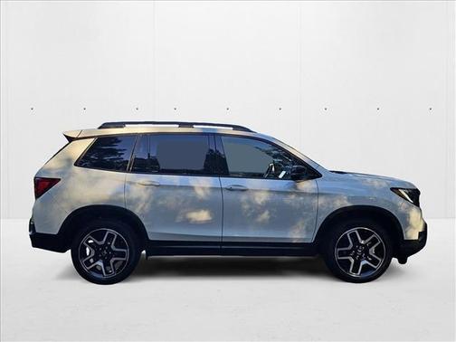 2022 Honda Passport AWD Elite