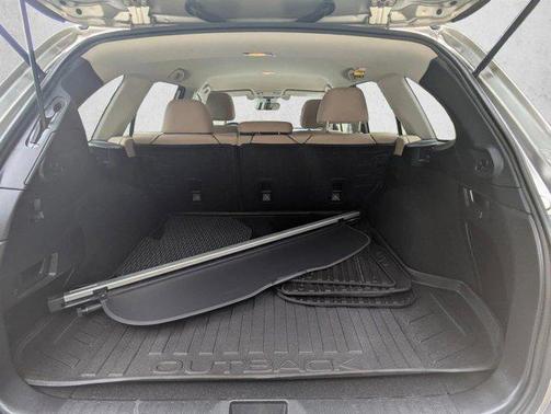 Tungsten Metallic 2017 Subaru Outback 2.5i Premium