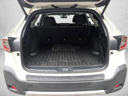 Crystal White Pearl 2024 Subaru Outback Limited