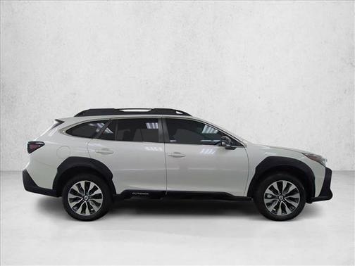 Crystal White Pearl 2024 Subaru Outback Limited
