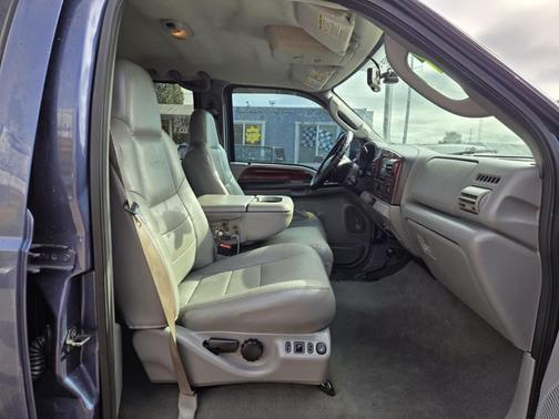 2006 Ford F-350 Lariat