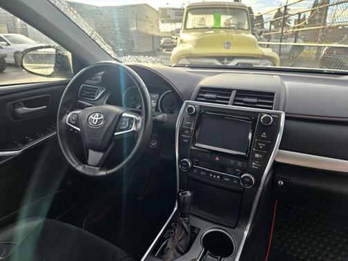 2015 Toyota Camry XSE