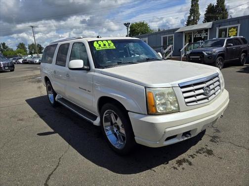 2005 Cadillac Escalade ESV Standard