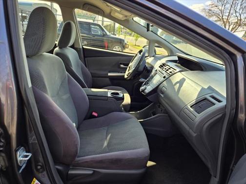 2012 Toyota Prius v Three