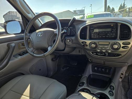 2005 Toyota Sequoia Limited