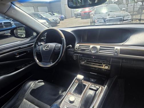 Obsidian 2013 Lexus LS 460 L