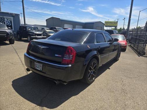 2007 Chrysler 300C Base