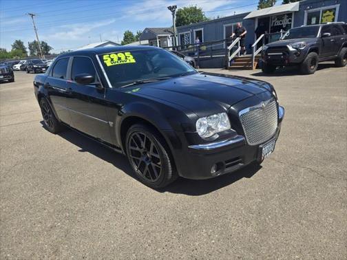 2007 Chrysler 300C Base