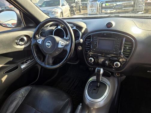 2011 Nissan Juke SL