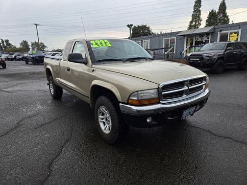 2004 Dodge Dakota SLT Club Cab