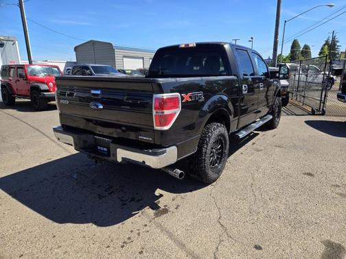 Tuxedo Black Metallic 2014 Ford F-150 STX