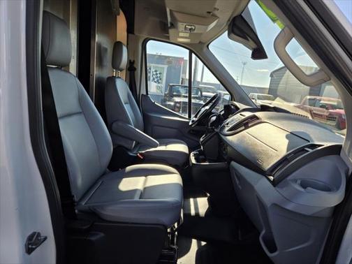 2017 Ford Transit-250 Base