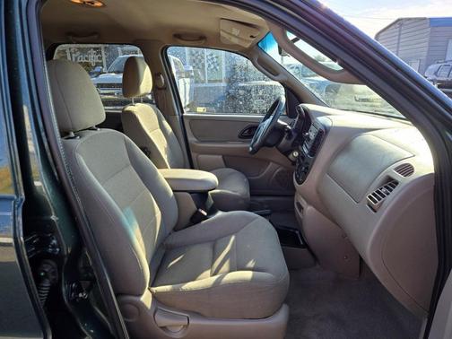 2002 Ford Escape XLT
