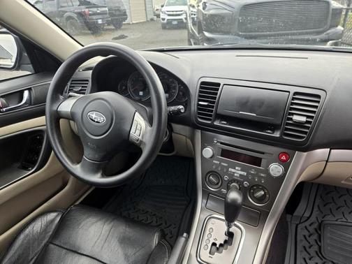 2004 Subaru Outback Base