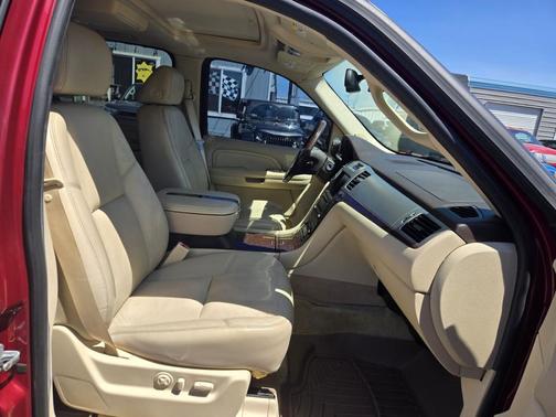 2007 Cadillac Escalade ESV Standard