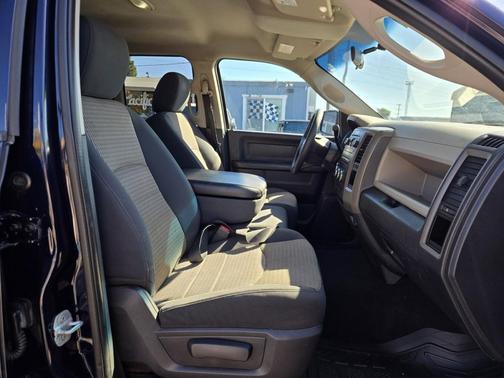 2012 RAM 1500 ST