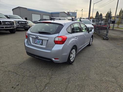 2016 Subaru Impreza 2.0i