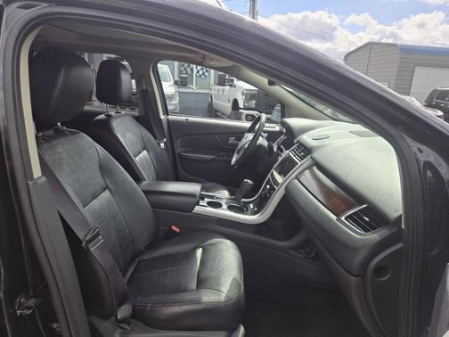 Tuxedo Black Metallic 2014 Ford Edge Limited