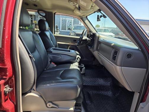 2004 Chevrolet Tahoe LS