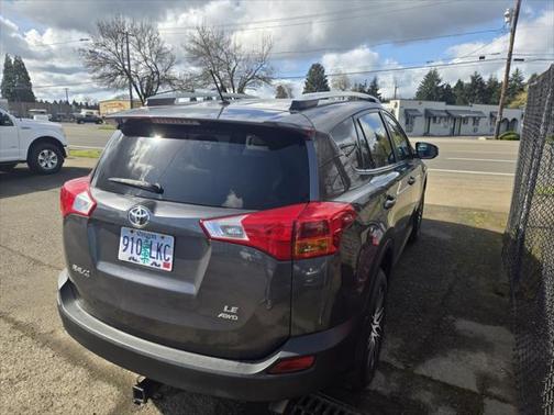 2013 Toyota RAV4 LE