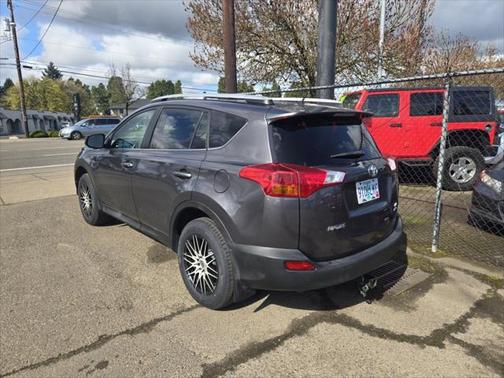 2013 Toyota RAV4 LE