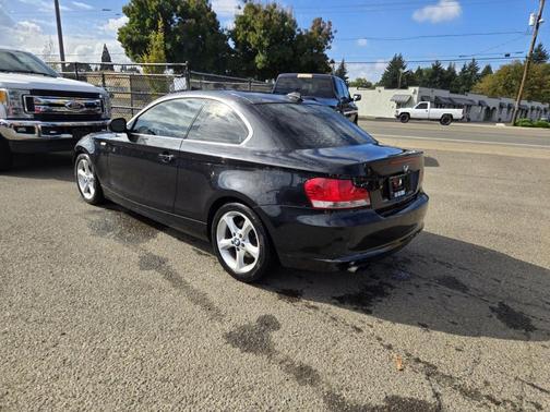 2011 BMW 128 128i Coupe 2D