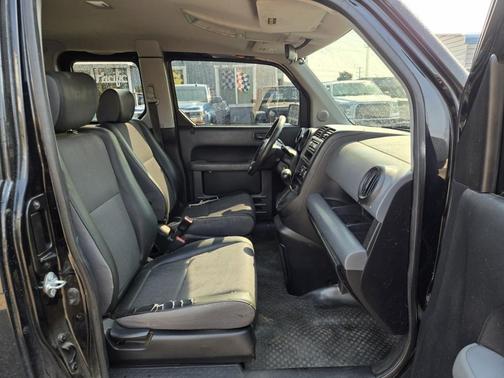 2005 Honda Element EX