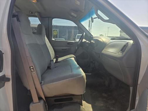 2000 Ford F-150 XL