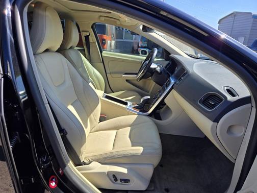 Black Stone 2013 Volvo S60 T5