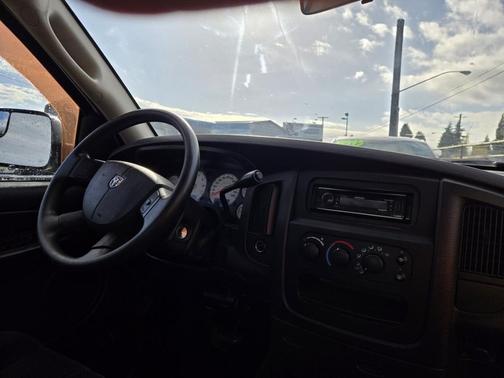 2004 Dodge Ram 2500 SLT Quad Cab