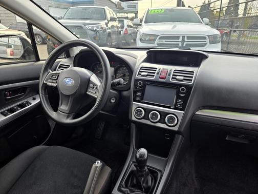 2016 Subaru Impreza 2.0i