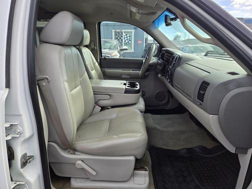 2007 GMC Sierra 2500 SLE1 H/D Crew Cab