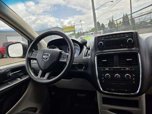 2014 Dodge Grand Caravan AVP/SE