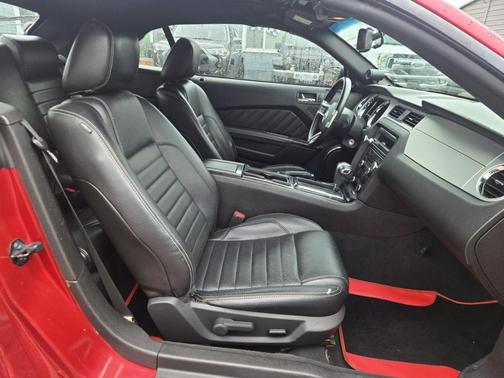 2010 Ford Mustang GT Premium