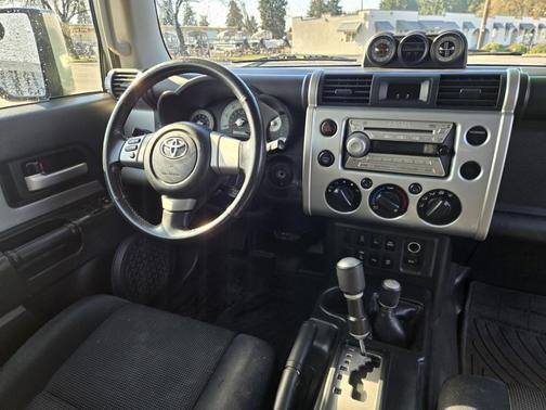 2007 Toyota FJ Cruiser Base