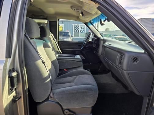 2003 Chevrolet Silverado 2500 LS H/D Extended Cab