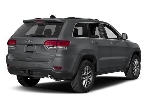 Granite Crystal Metallic Clearcoat 2017 Jeep Grand Cherokee Limited